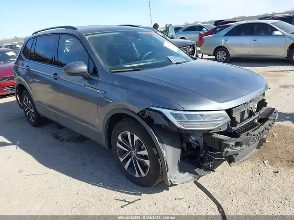 3VVRB7AXXRM199740 2024 VOLKSWAGEN TIGUAN - Image 1