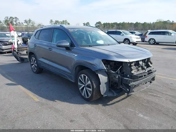 3VVRX7B20NM007756 2022 VOLKSWAGEN TAOS - Image 1