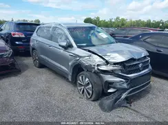 3VVRX7B22NM027815 2022 VOLKSWAGEN TAOS