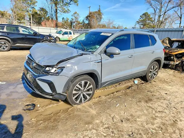 3VVRX7B24NM027878 2022 VOLKSWAGEN TAOS - Image 1