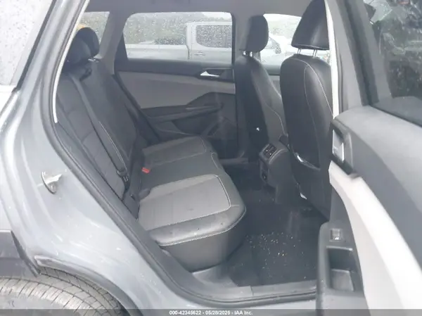 3VVRX7B28NM013577 2022 VOLKSWAGEN TAOS - Image 8