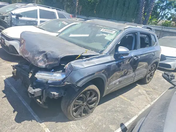 3VVRX7B28NM066666 2022 VOLKSWAGEN TAOS - Image 1
