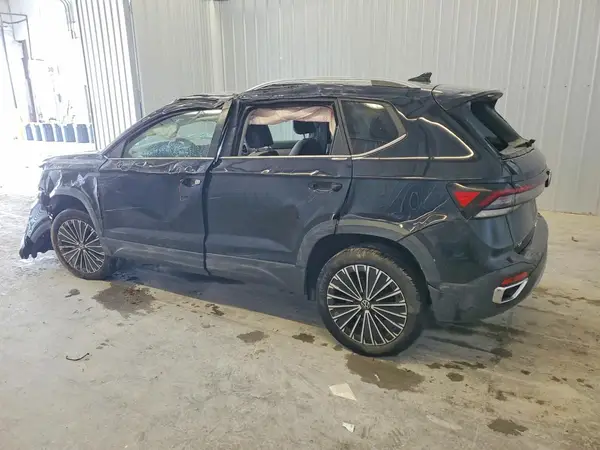 3VVSC7B20SM011430 2025 VOLKSWAGEN TAOS - Image 2