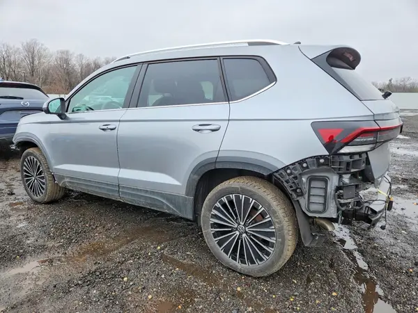 3VVSC7B20SM034996 2025 VOLKSWAGEN TAOS - Image 2