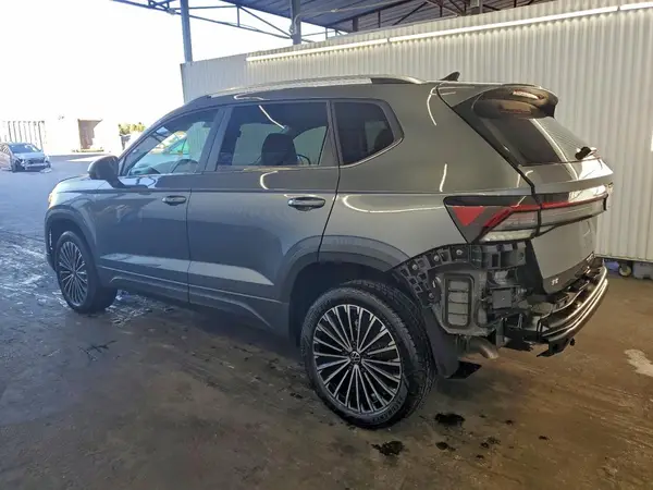 3VVSC7B20TM003670 2026 VOLKSWAGEN TAOS - Image 2