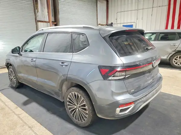 3VVSC7B22SM029640 2025 VOLKSWAGEN TAOS - Image 2