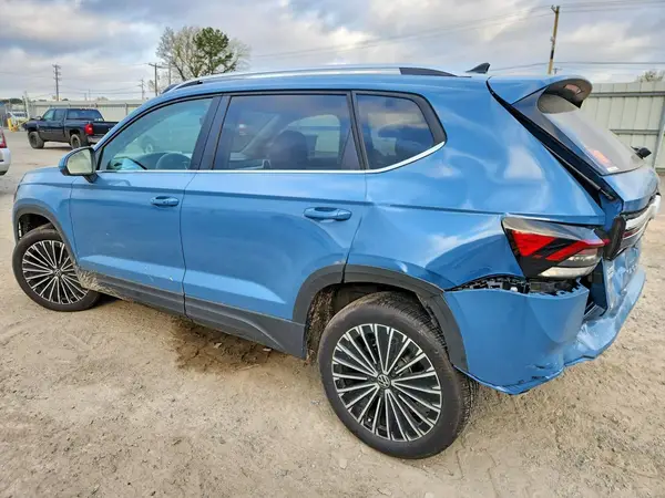 3VVSC7B22SM068910 2025 VOLKSWAGEN TAOS - Image 2