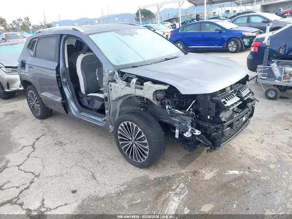 3VVSC7B23SM010692 2025 VOLKSWAGEN TAOS - Image 1