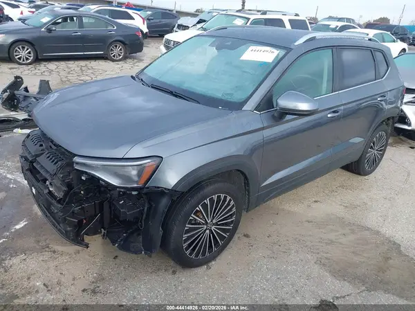3VVSC7B23SM010692 2025 VOLKSWAGEN TAOS - Image 2
