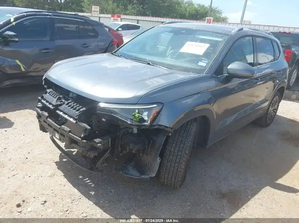 3VVSC7B23SM041649 2025 VOLKSWAGEN TAOS - Image 2