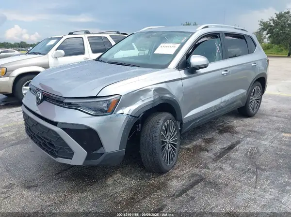 3VVSC7B24SM010703 2025 VOLKSWAGEN TAOS - Image 2