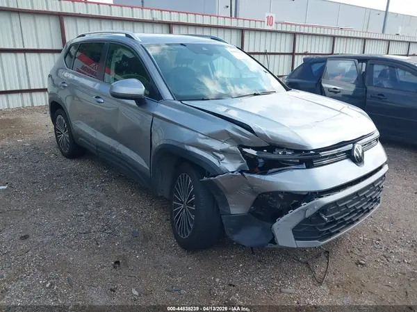 3VVSC7B27SM008735 2025 VOLKSWAGEN TAOS - Image 1