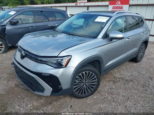 3VVSC7B27SM008735 2025 VOLKSWAGEN TAOS - Image 2