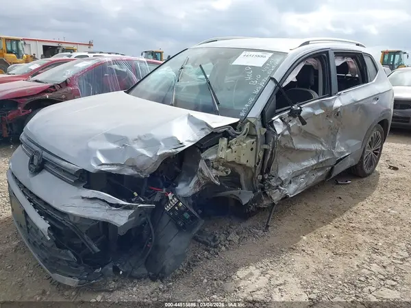 3VVSC7B27SM036437 2025 VOLKSWAGEN TAOS - Image 2