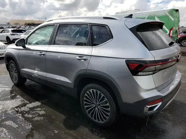 3VVSC7B28TM009152 2026 VOLKSWAGEN TAOS - Image 2