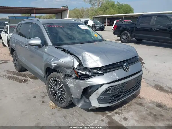 3VVSC7B29SM010132 2025 VOLKSWAGEN TAOS - Image 1