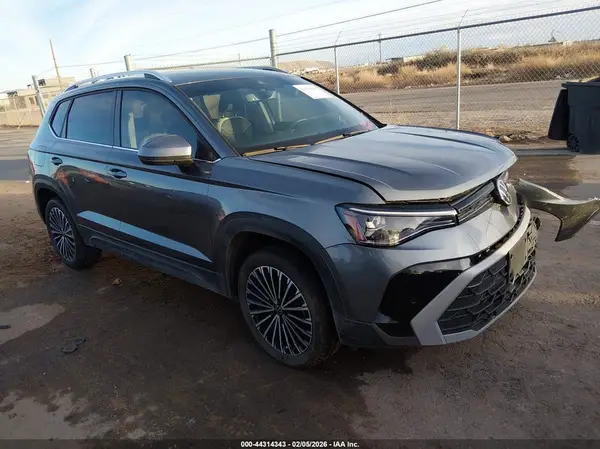 3VVSC7B2XSM017252 2025 VOLKSWAGEN TAOS - Image 1