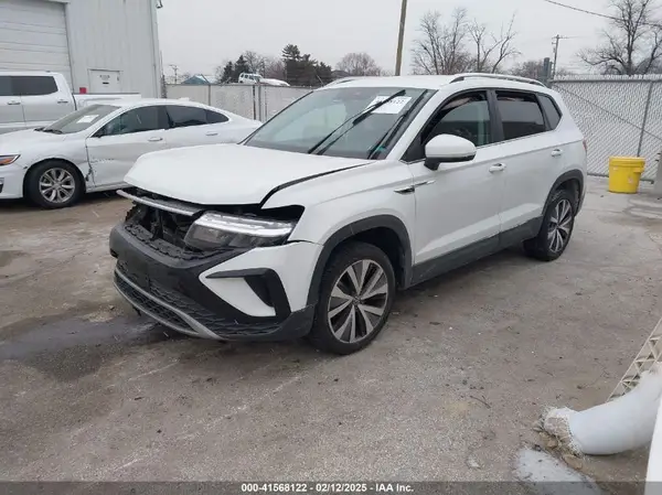 3VVSX7B20NM017205 2022 VOLKSWAGEN TAOS - Image 2