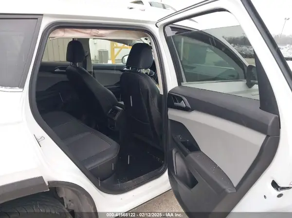 3VVSX7B20NM017205 2022 VOLKSWAGEN TAOS - Image 8