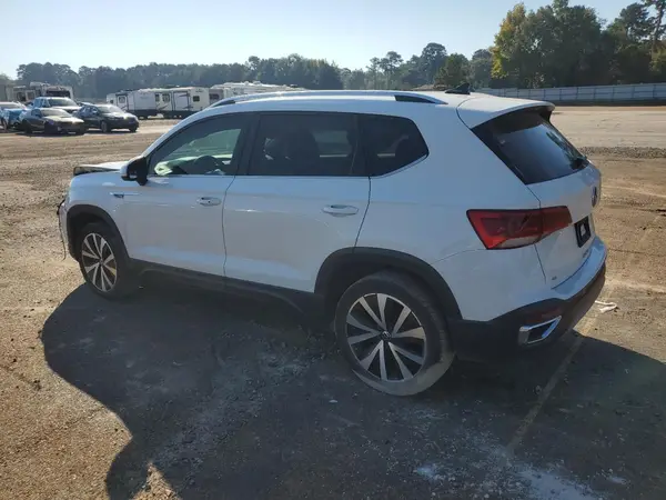 3VVSX7B20NM019102 2022 VOLKSWAGEN TAOS - Image 2