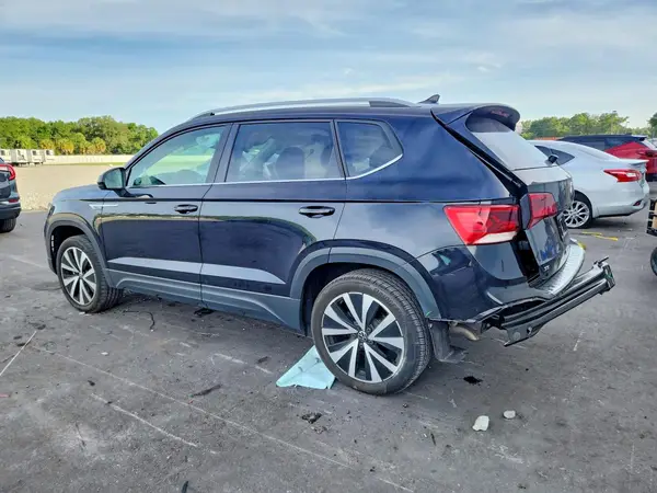 3VVSX7B20RM088670 2024 VOLKSWAGEN TAOS - Image 2