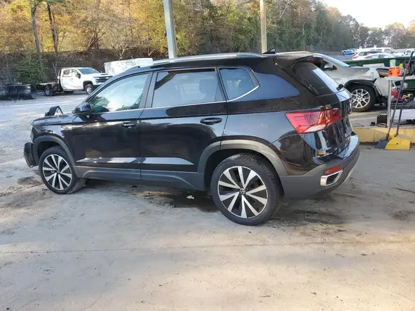 3VVSX7B20RM120078 2024 VOLKSWAGEN TAOS - Image 2