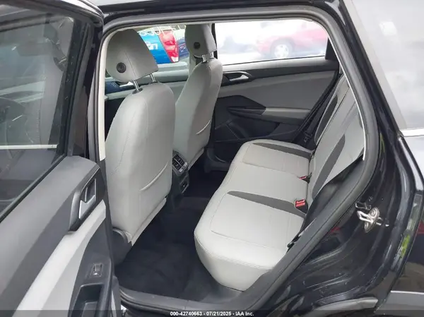 3VVSX7B21PM317497 2023 VOLKSWAGEN TAOS - Image 8