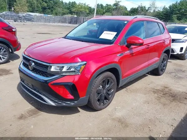 3VVSX7B21PM374590 2023 VOLKSWAGEN TAOS - Image 2