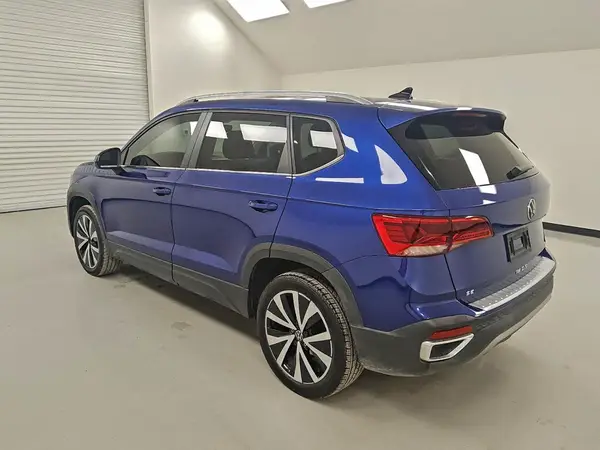3VVSX7B22NM095873 2022 VOLKSWAGEN TAOS - Image 2