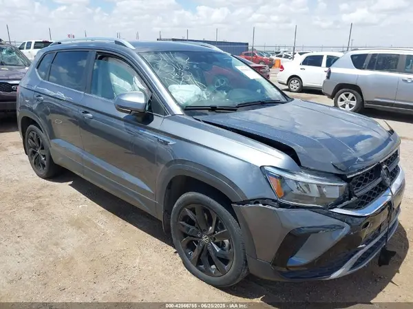 3VVSX7B22PM310896 2023 VOLKSWAGEN TAOS - Image 1