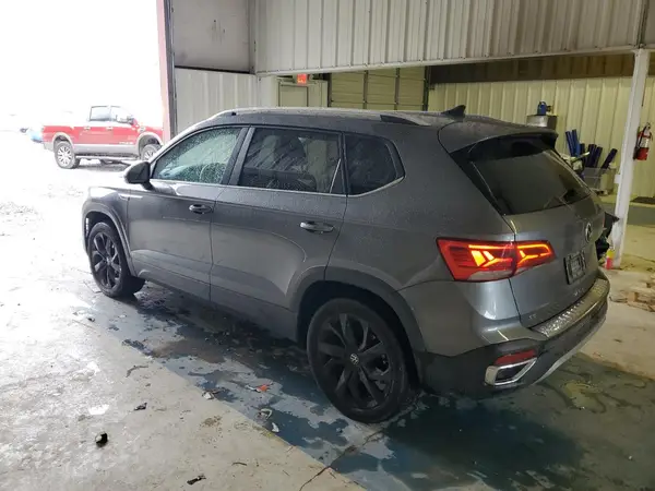 3VVSX7B22RM028616 2024 VOLKSWAGEN TAOS - Image 2