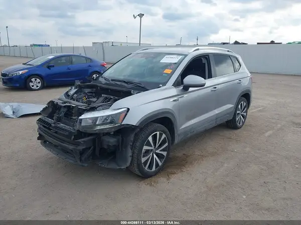 3VVSX7B22RM053208 2024 VOLKSWAGEN TAOS - Image 2