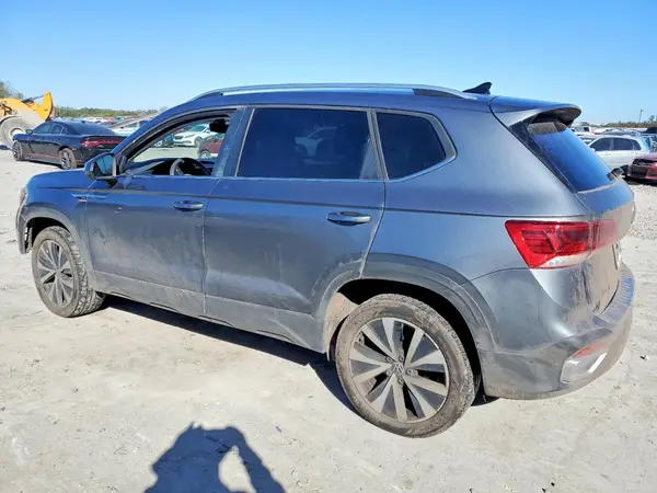 3VVSX7B22RM072521 2024 VOLKSWAGEN TAOS - Image 2