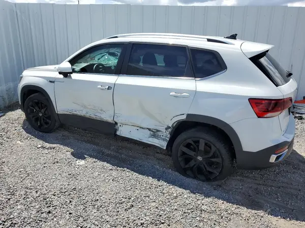 3VVSX7B22RM131941 2024 VOLKSWAGEN TAOS - Image 2