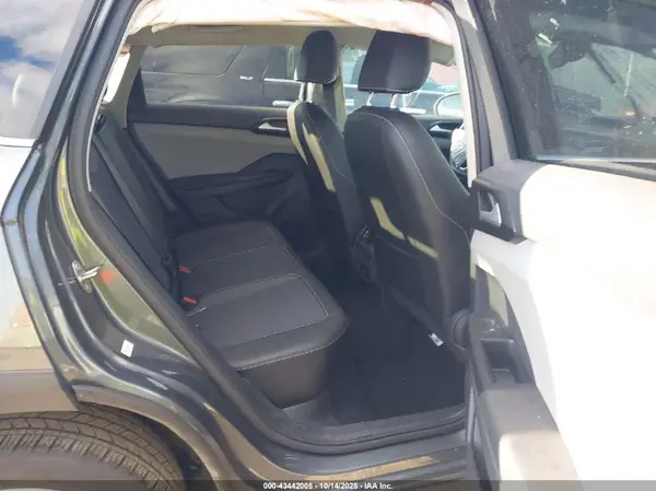 3VVSX7B23PM318859 2023 VOLKSWAGEN TAOS - Image 8