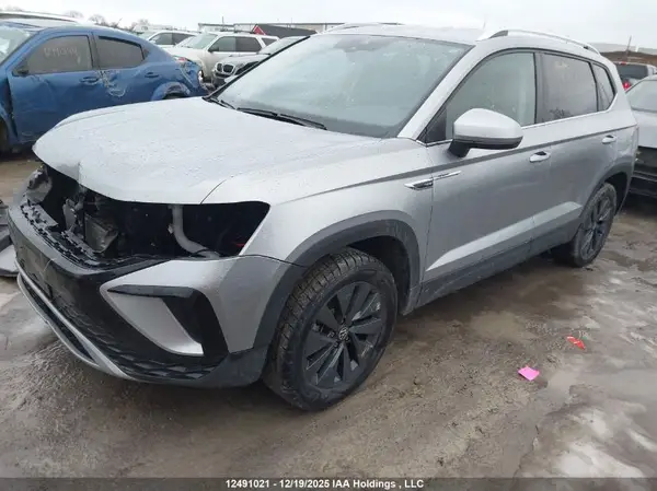 3VVSX7B23RM035509 2024 VOLKSWAGEN TAOS - Image 2
