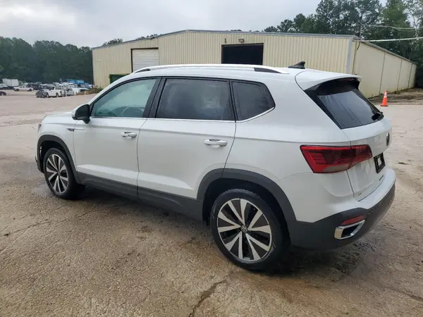 3VVSX7B23RM036501 2024 VOLKSWAGEN TAOS - Image 2