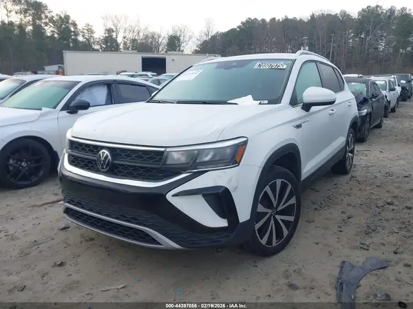 3VVSX7B23RM046252 2024 VOLKSWAGEN TAOS - Image 2