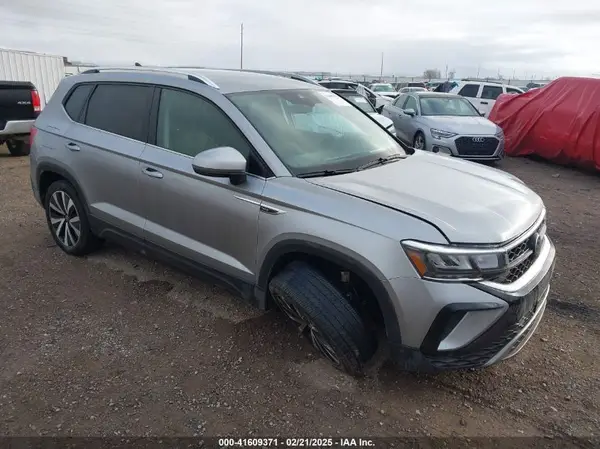 3VVSX7B23RM047661 2024 VOLKSWAGEN TAOS - Image 1