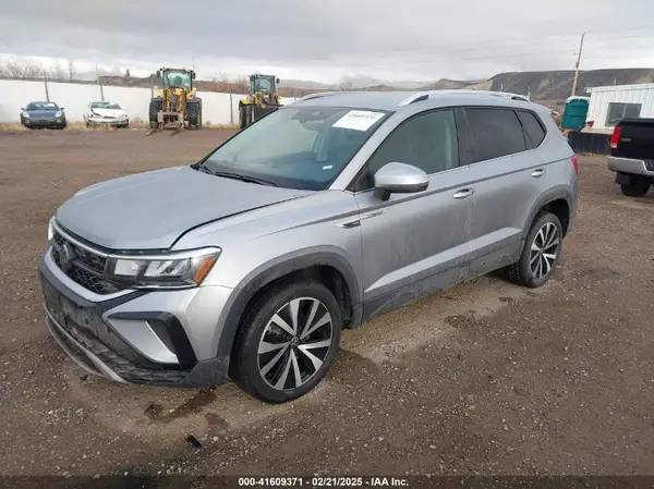 3VVSX7B23RM047661 2024 VOLKSWAGEN TAOS - Image 2