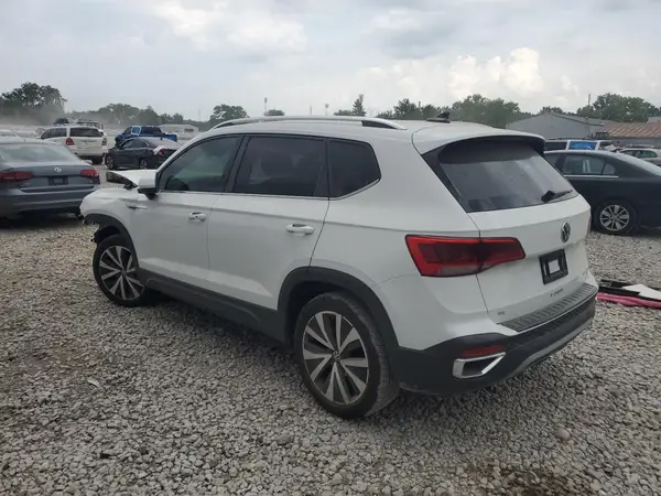 3VVSX7B23RM078098 2024 VOLKSWAGEN TAOS - Image 2