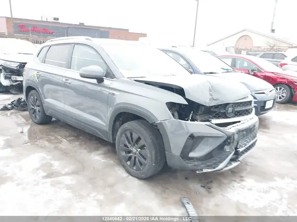 3VVSX7B23RM085665 2024 VOLKSWAGEN TAOS - Image 1