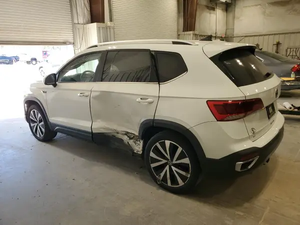 3VVSX7B24NM052314 2022 VOLKSWAGEN TAOS - Image 2