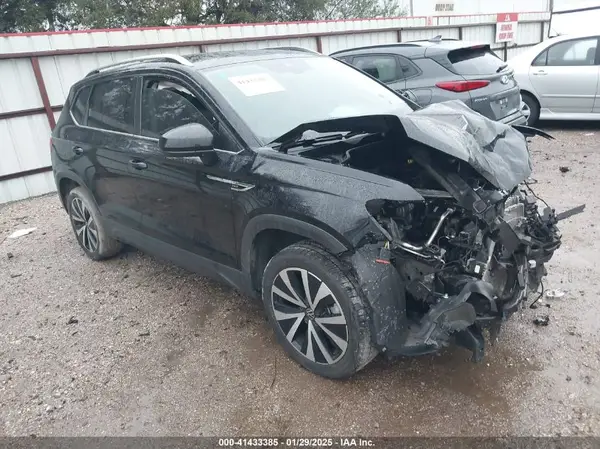 3VVSX7B24PM343530 2023 VOLKSWAGEN TAOS - Image 1