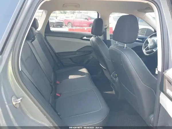 3VVSX7B24PM357590 2023 VOLKSWAGEN TAOS - Image 8
