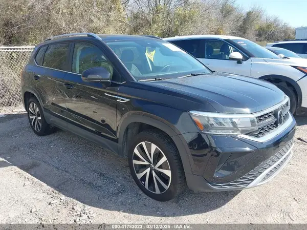 3VVSX7B24RM027645 2024 VOLKSWAGEN TAOS - Image 1