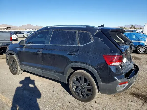 3VVSX7B25NM086374 2022 VOLKSWAGEN TAOS - Image 2