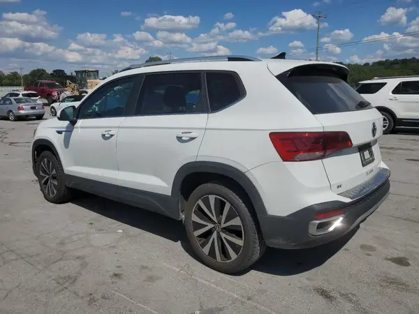 3VVSX7B25NM091543 2022 VOLKSWAGEN TAOS - Image 2