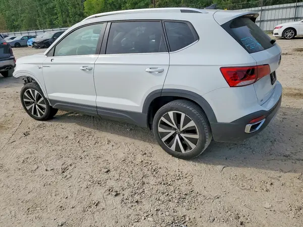 3VVSX7B25PM336490 2023 VOLKSWAGEN TAOS - Image 2