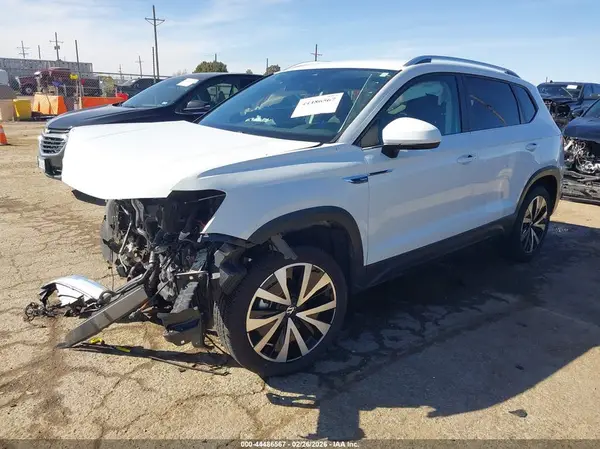 3VVSX7B25PM346808 2023 VOLKSWAGEN TAOS - Image 2